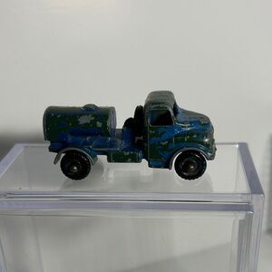 Vintage Matchbox Lesney Austin 200 Gallon Water Truck 1959
